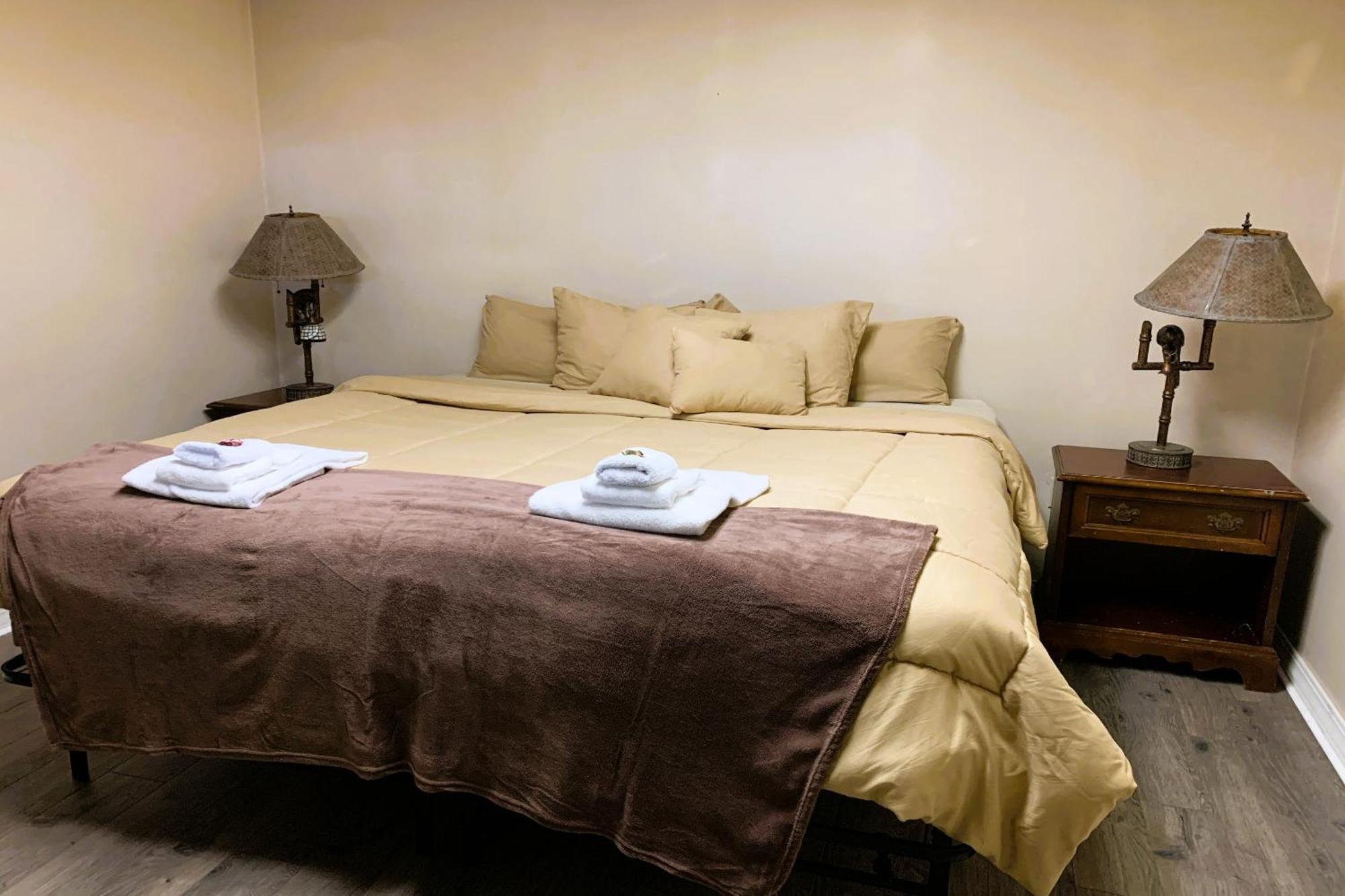 Love Hotels St John River By Oyo At Fort Kent Me Saint John Plantation Exterior photo