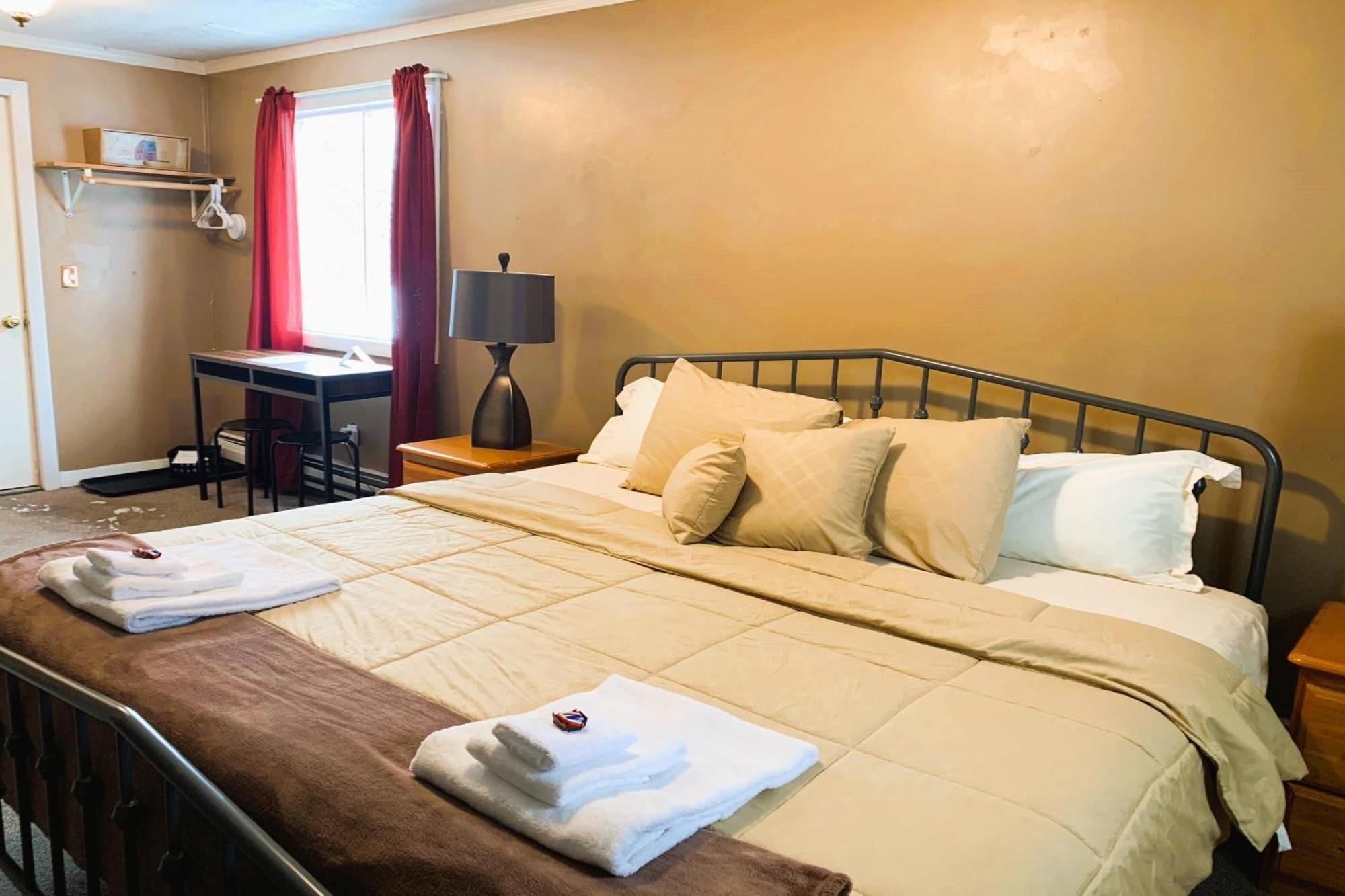 Love Hotels St John River By Oyo At Fort Kent Me Saint John Plantation Exterior photo